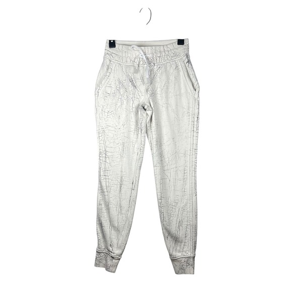 Lululemon Warm Down Jogger *7/8
Length Thread Dye White Black, Size 4 - Picture 3 of 8